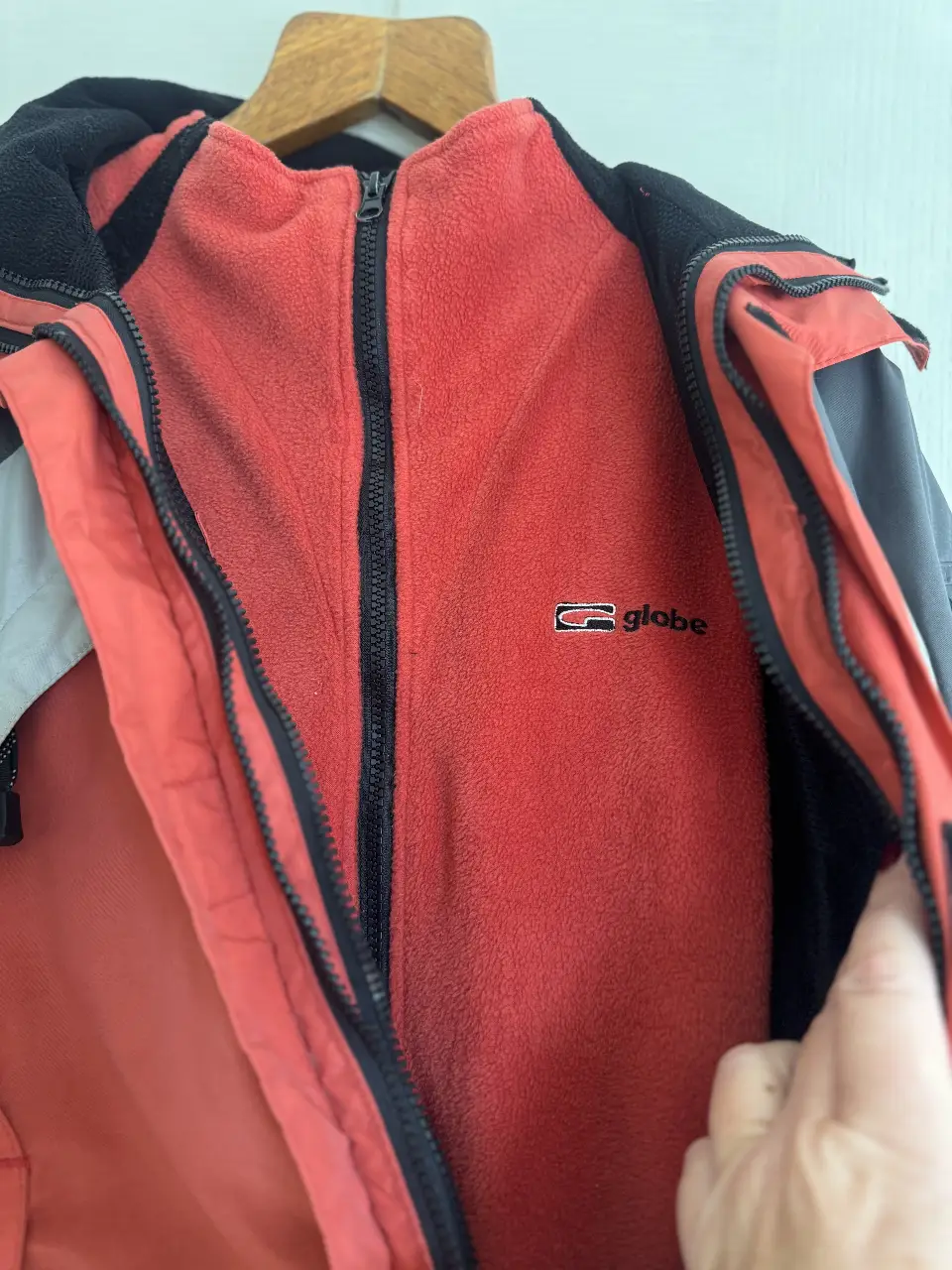 Campera Globe - Vista 4