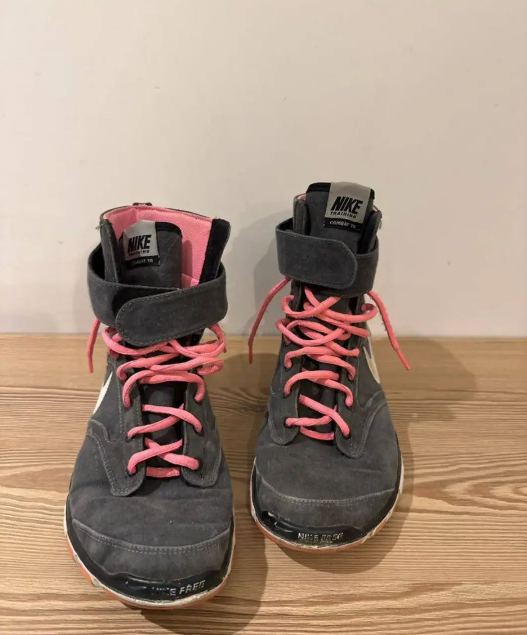Botines Nike - Vista 2