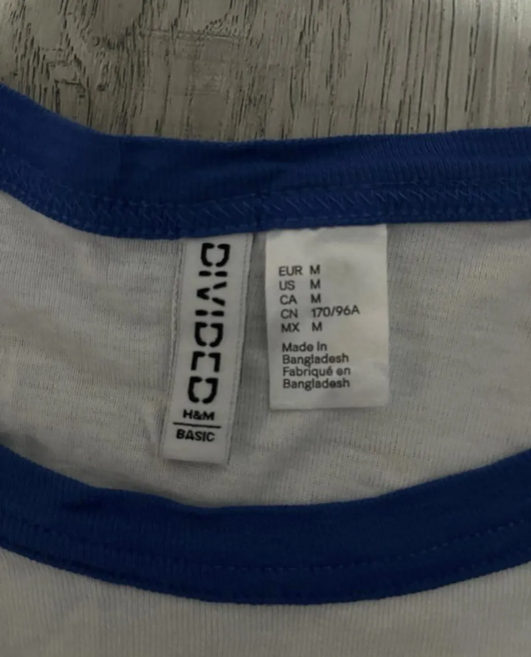 Remera H&M - Vista 2