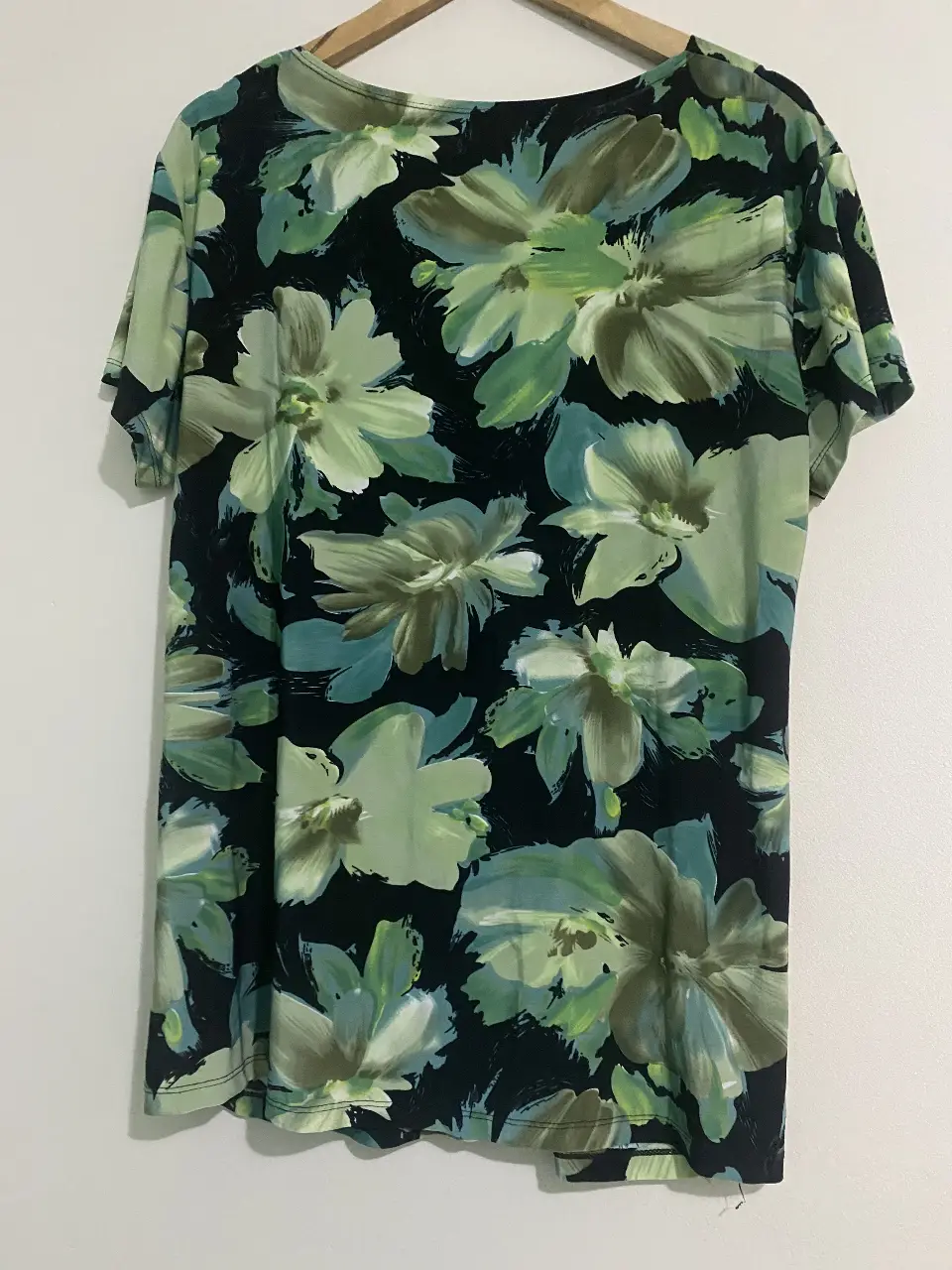 Blusa Genérica - Vista 2