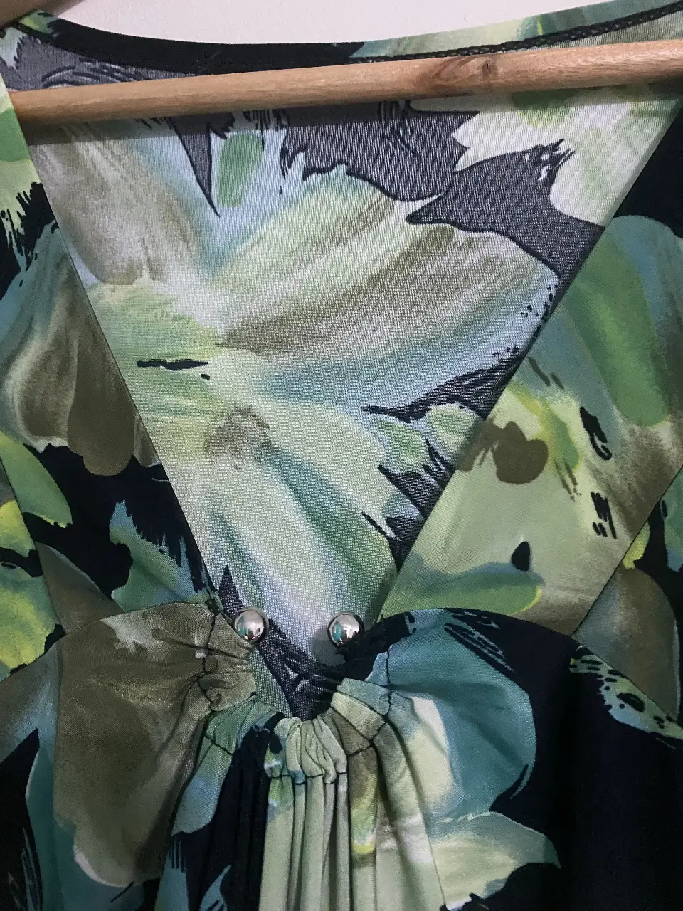 Blusa Genérica - Vista 3