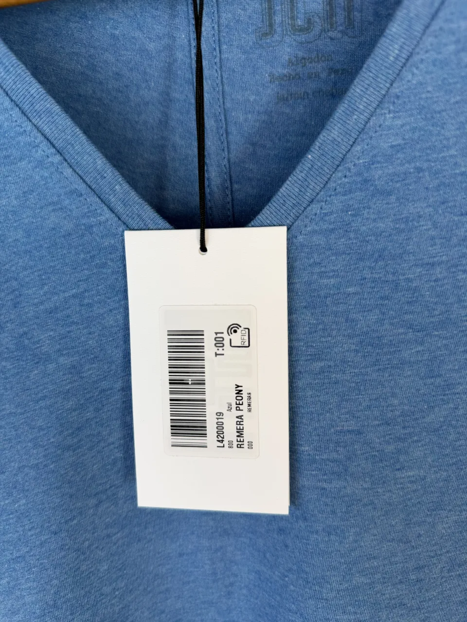 Remera Jazmín Chebar - Vista 2