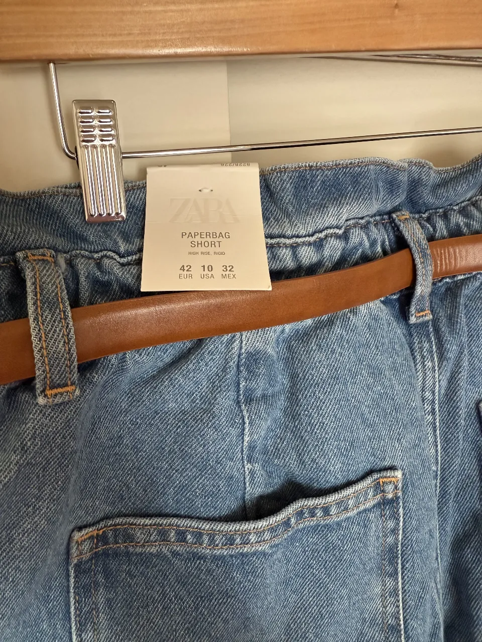 Short Zara - Vista 4