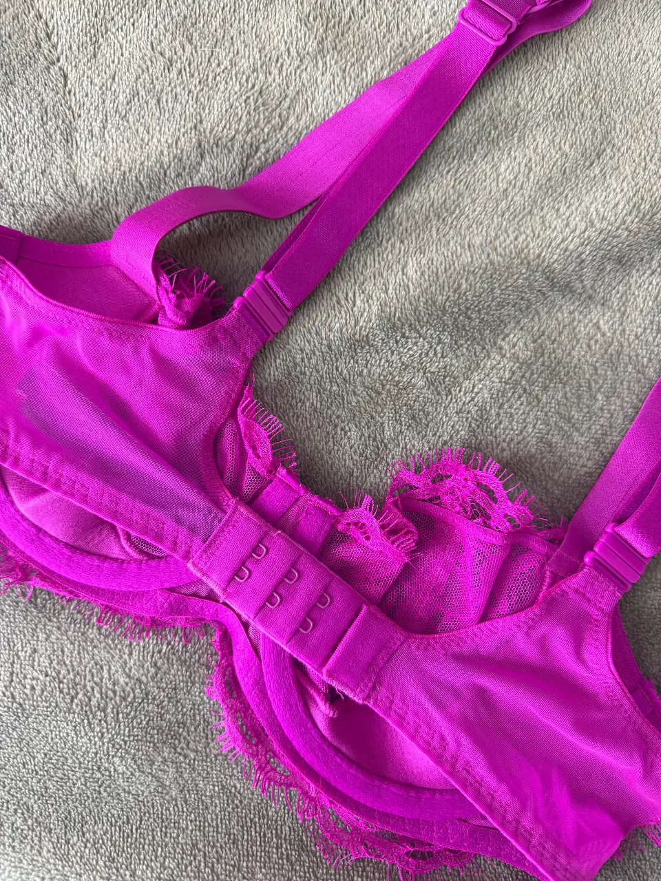 Conjunto Victoria's Secret - Vista 5