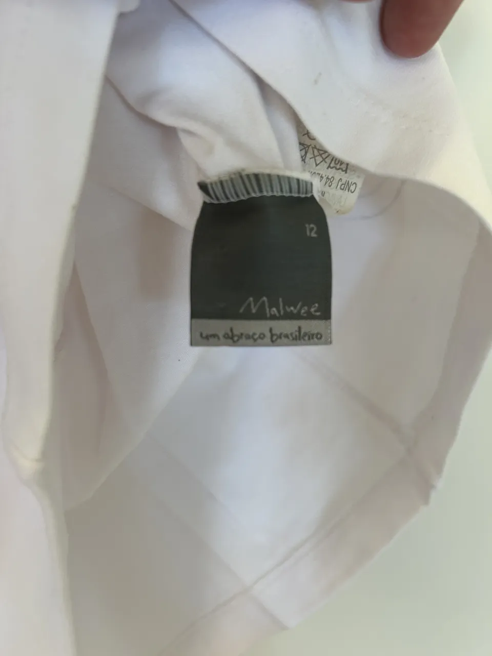 Remera Malvee - Vista 3