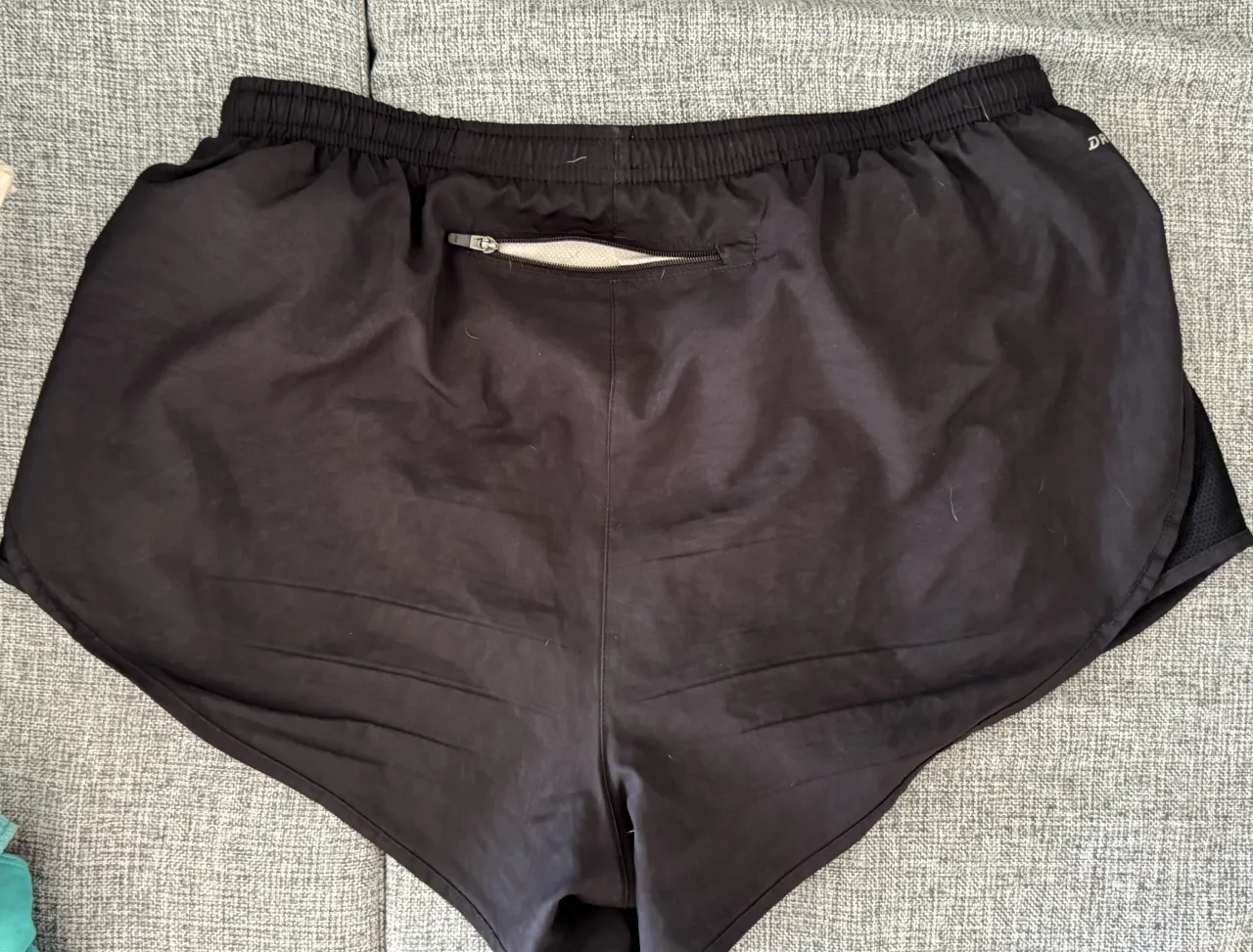 Short Nike - Vista 4