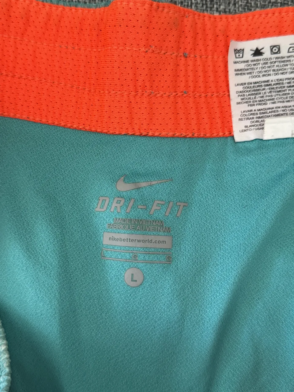 Short Nike - Vista 3