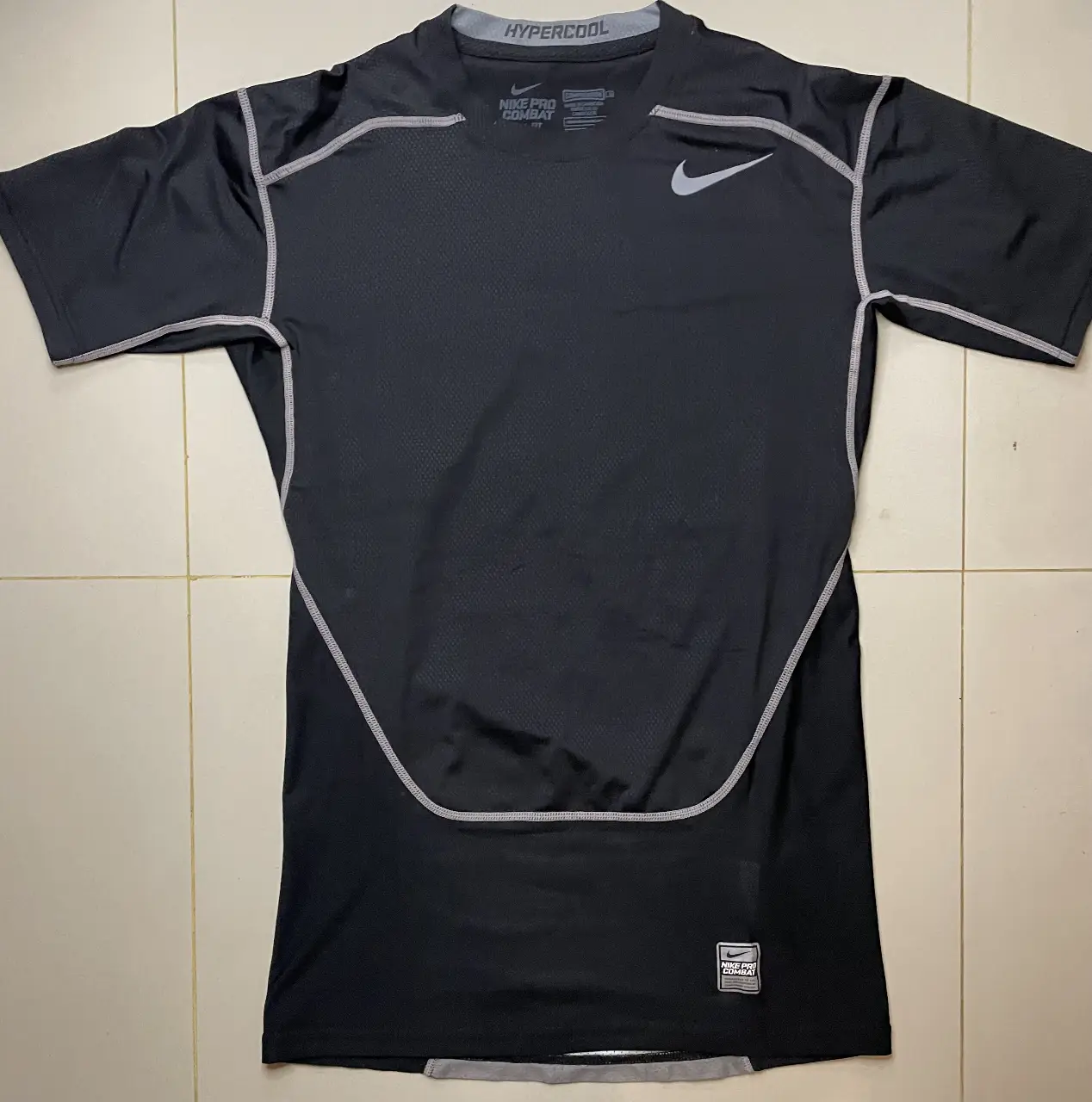 Remera Nike - Vista 2