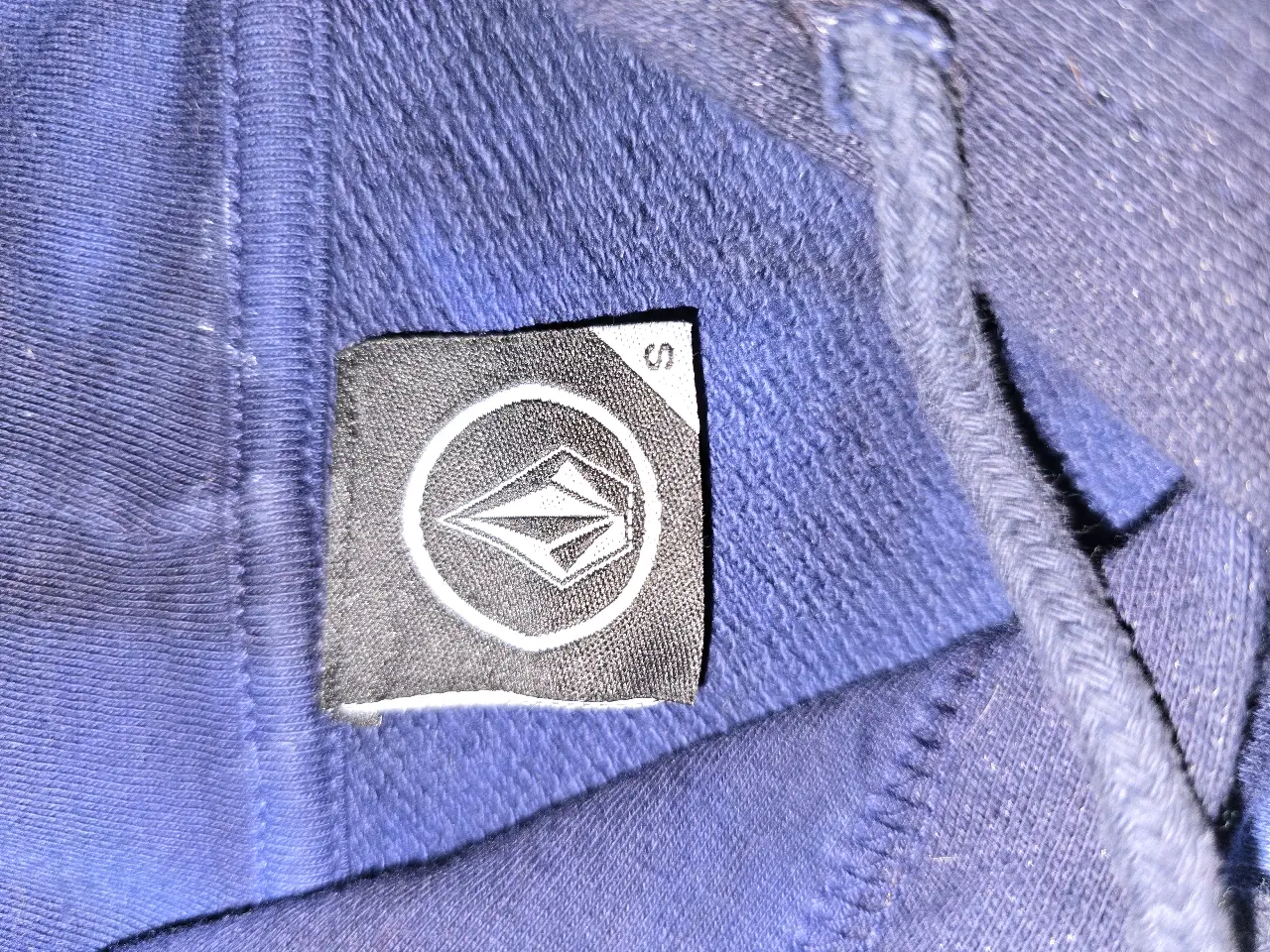 Buzo Volcom - Vista 6
