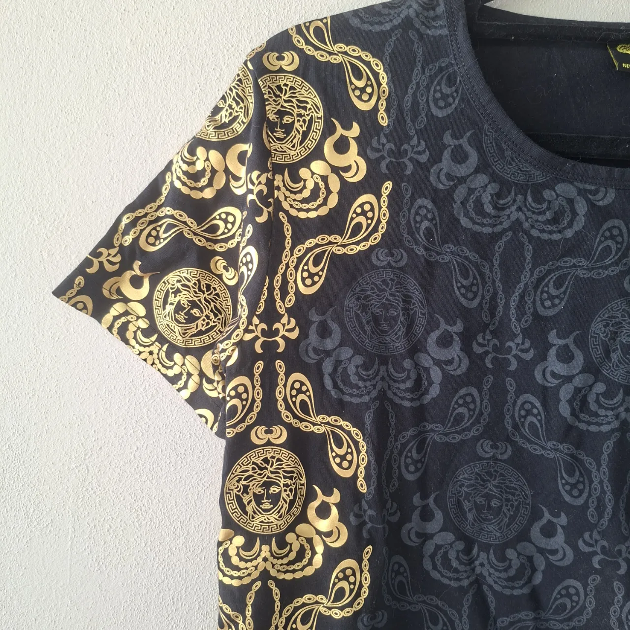 Remera Generico - Vista 2