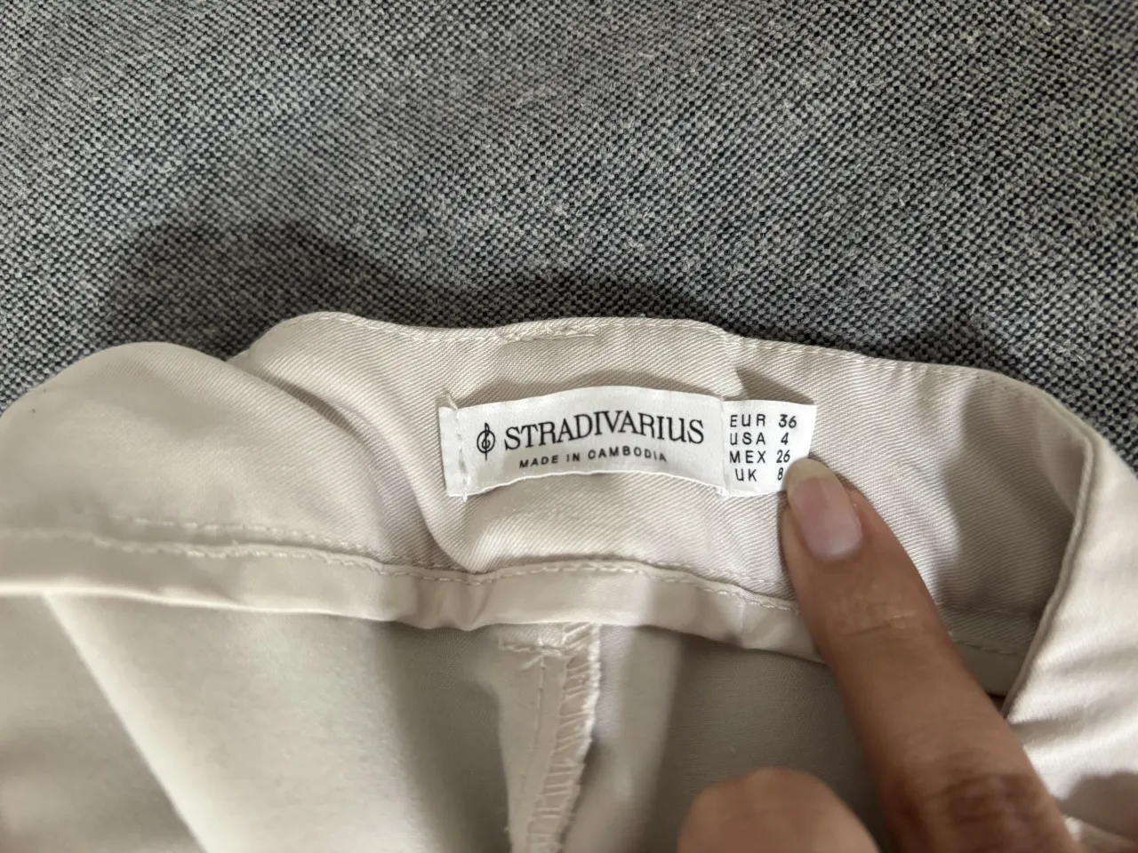 Pantalón Stradivarius - Vista 4