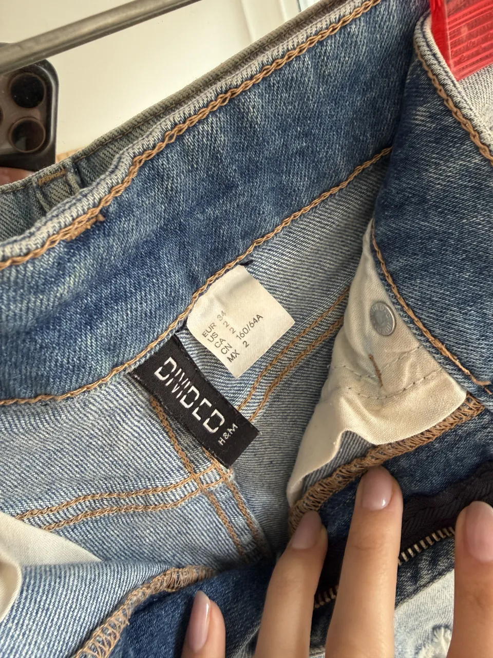 Short Hym divided - Vista 3