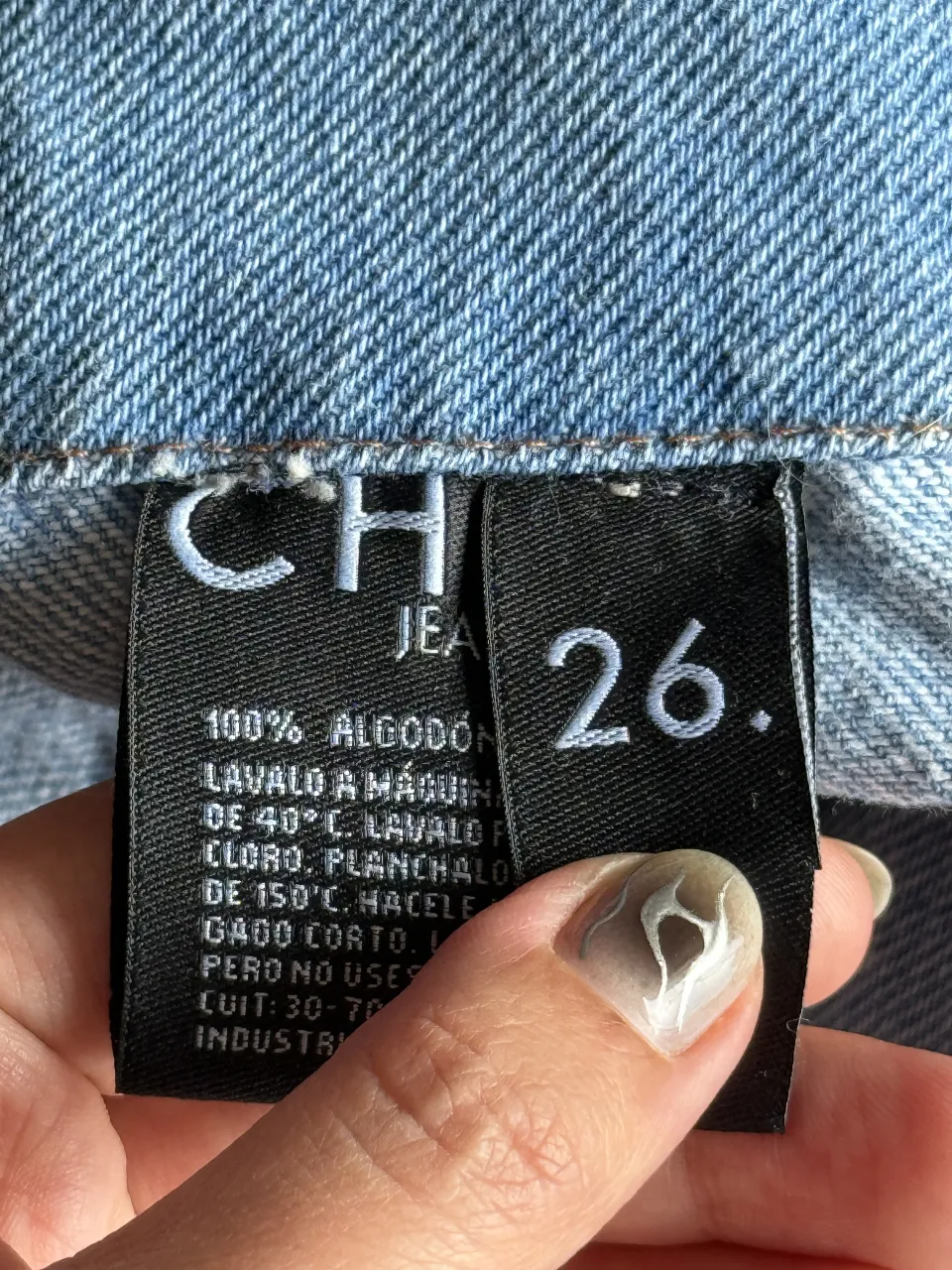 Short MARIA CHER. - Vista 3