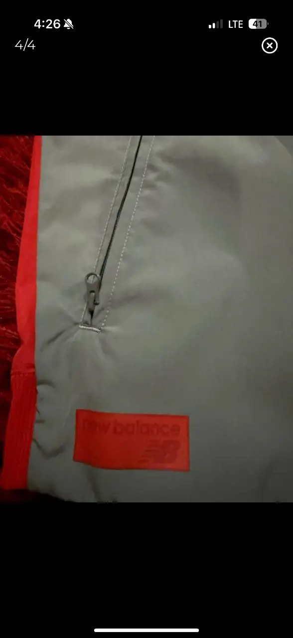 Campera New Balance - Vista 4