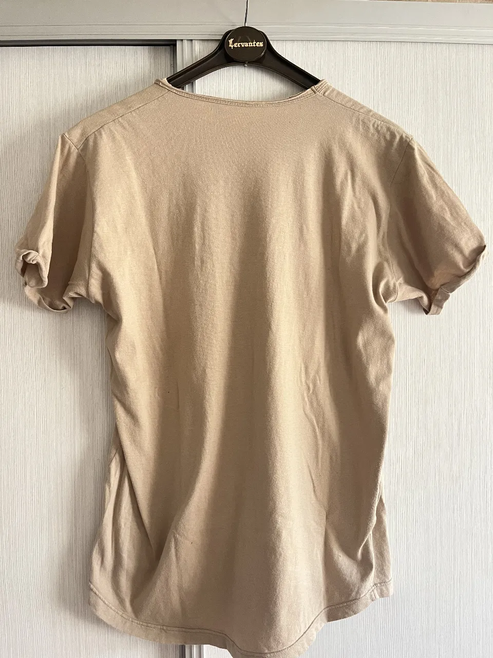 Remera REVER - Vista 3