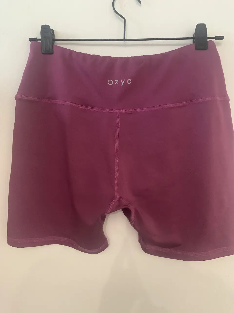 Short Ozyc - Vista 2