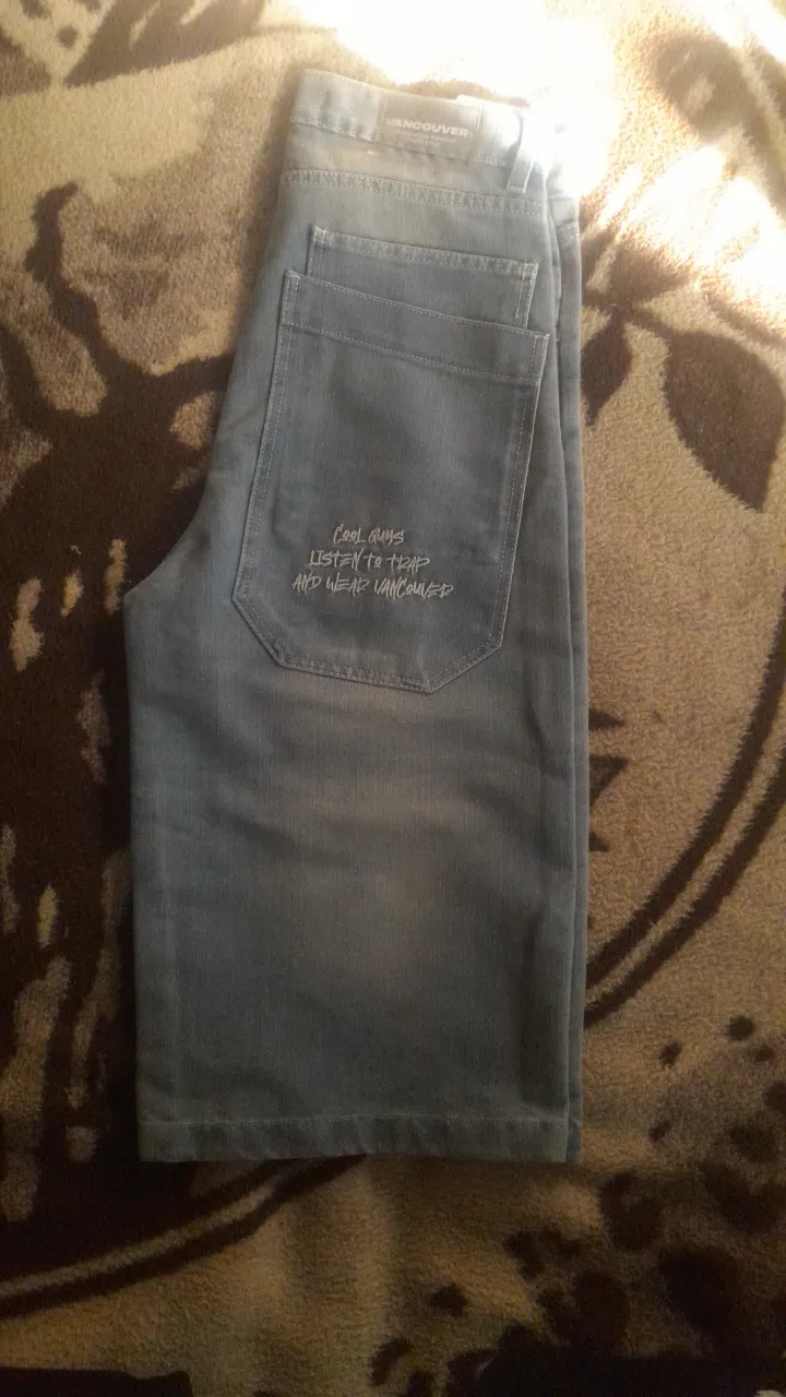 Bermuda Vancouver - Vista 6