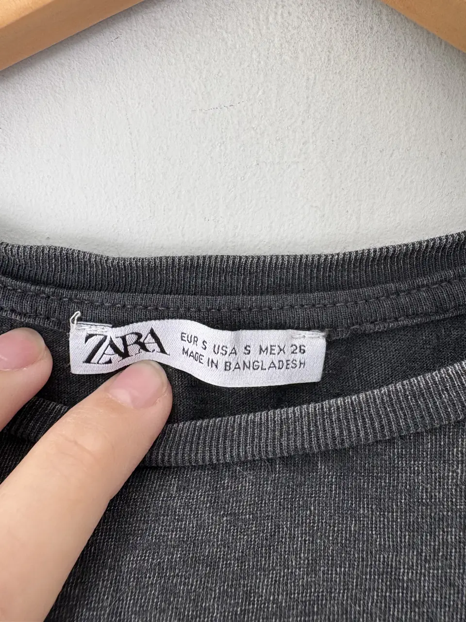 Remera Zara - Vista 4