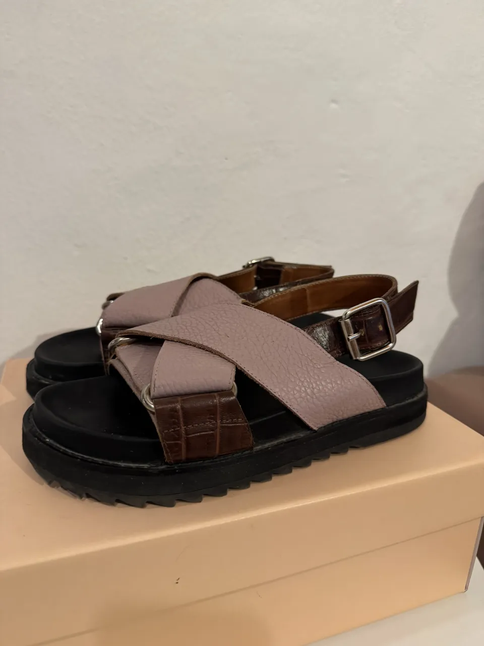 Sandalias LUBOLOQUE - Vista 6