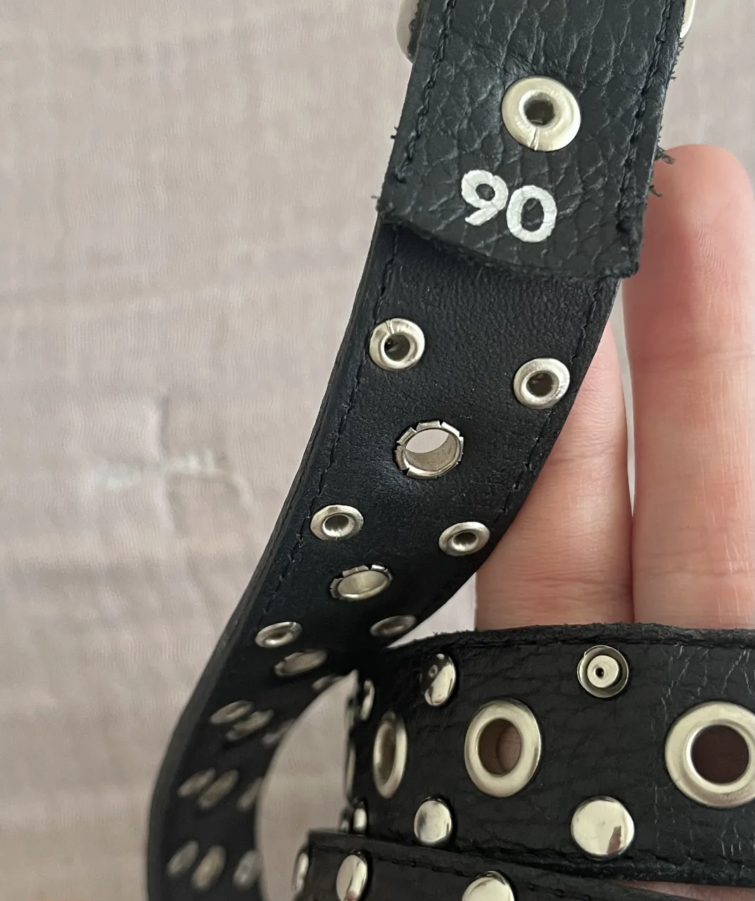 Cinturón —- - Vista 2