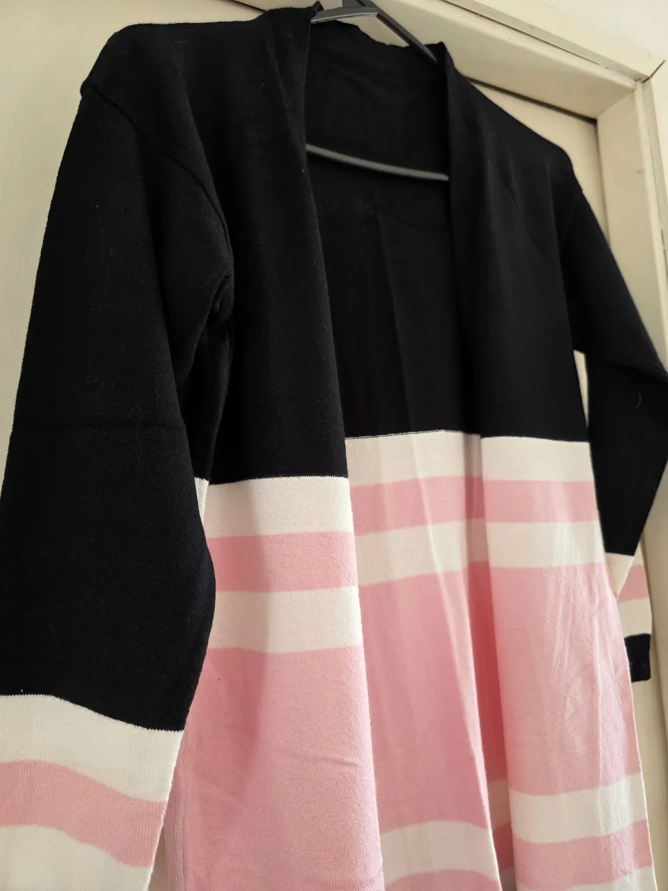 Cardigan Sin marca - Vista 3