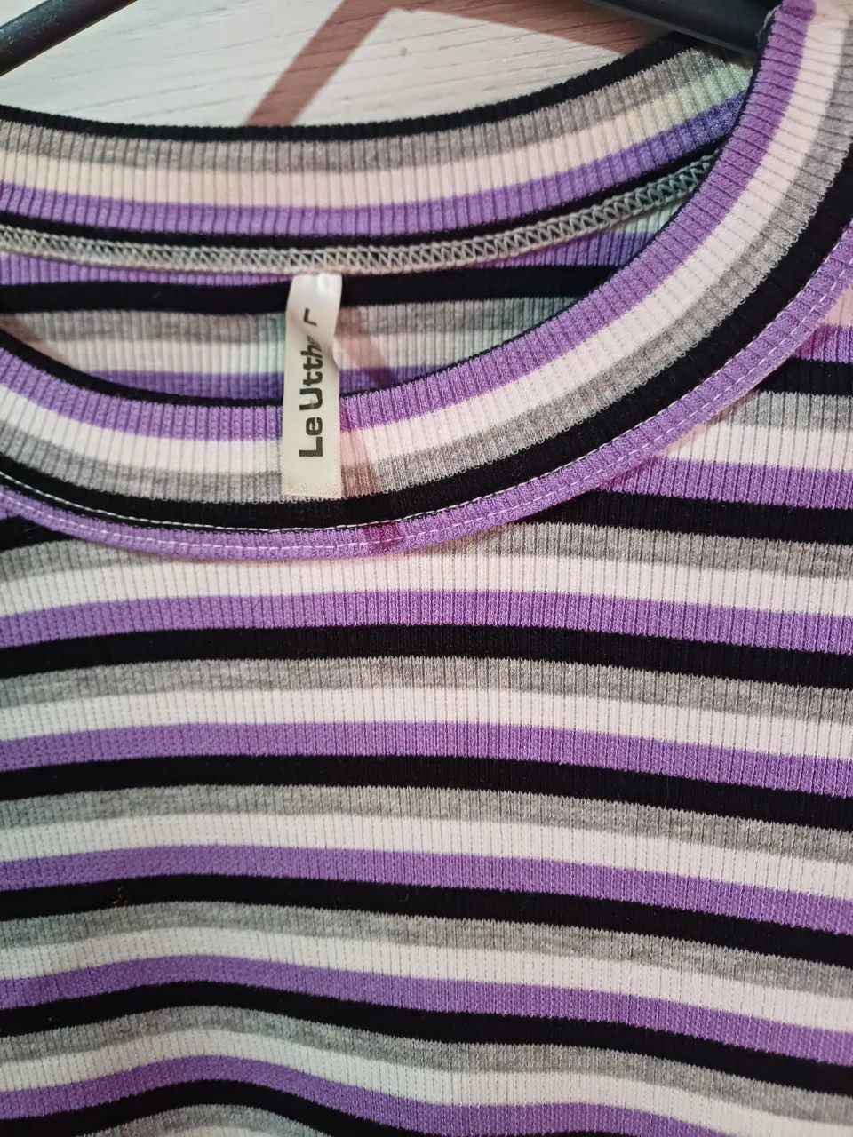 Remera Le Utthe - Vista 2