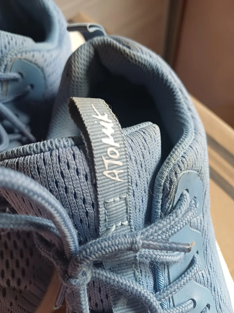 Zapatillas Atomik - Vista 3