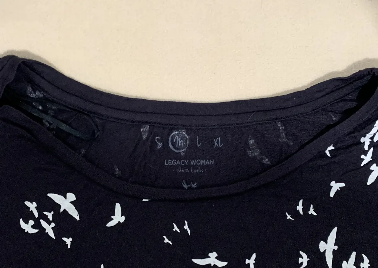Remera Legacy woman - Vista 3