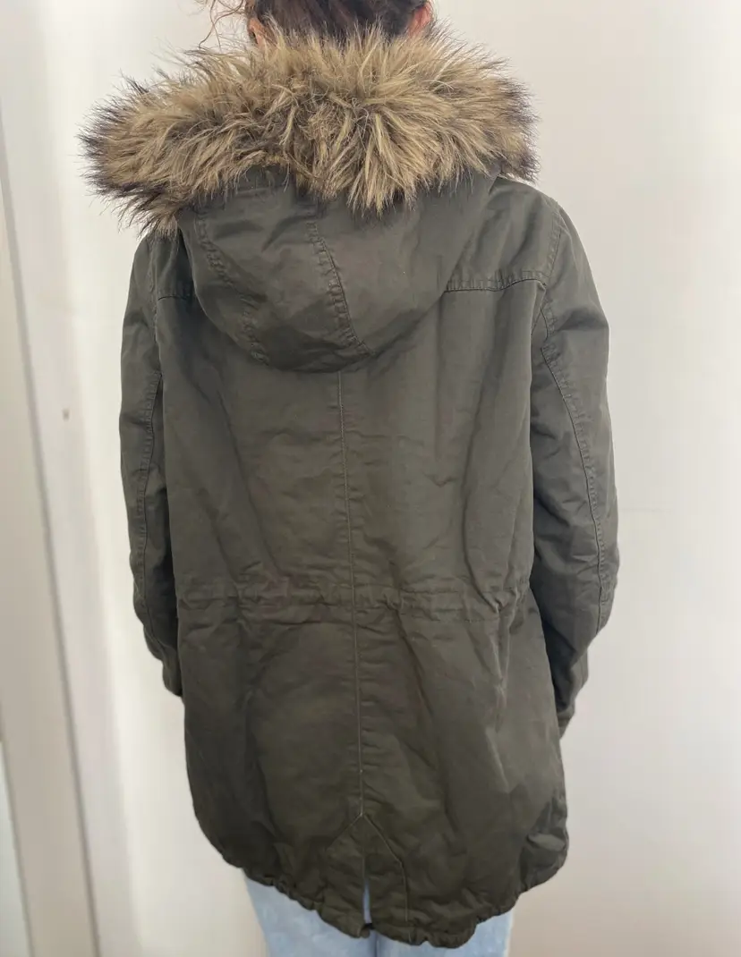 Campera H&M - Vista 2