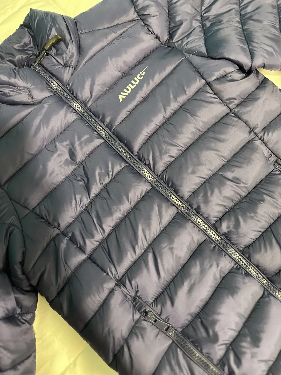 Campera Otro - Vista 2