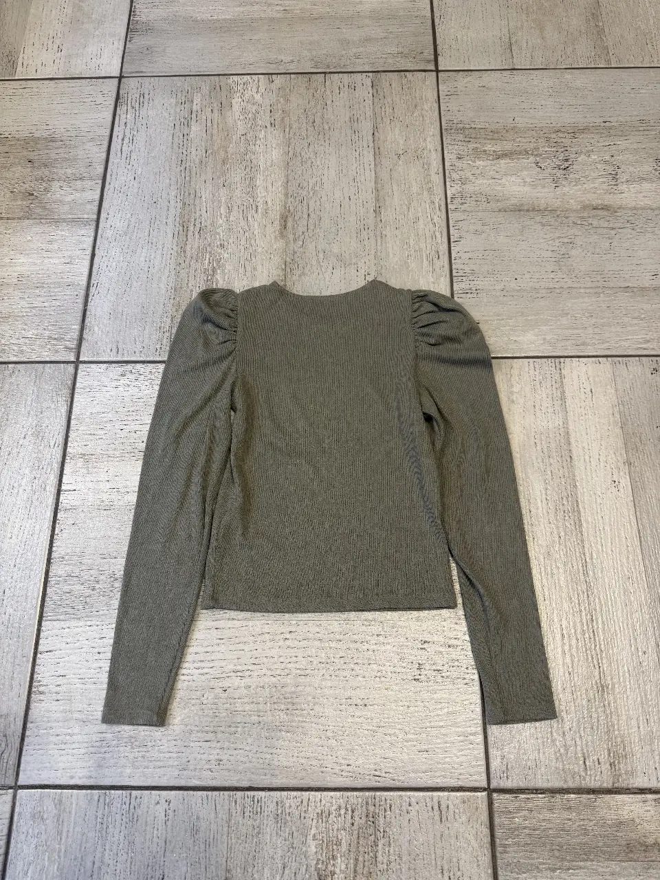 Remera Pull & Bear - Vista 2