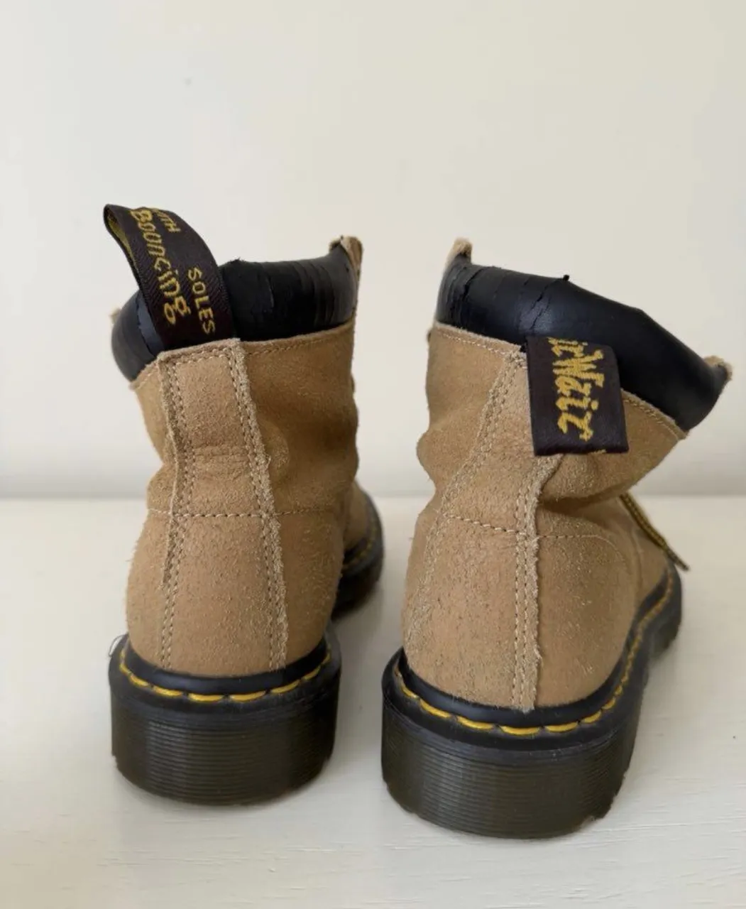 Borcegos Dr. Martens - Vista 3