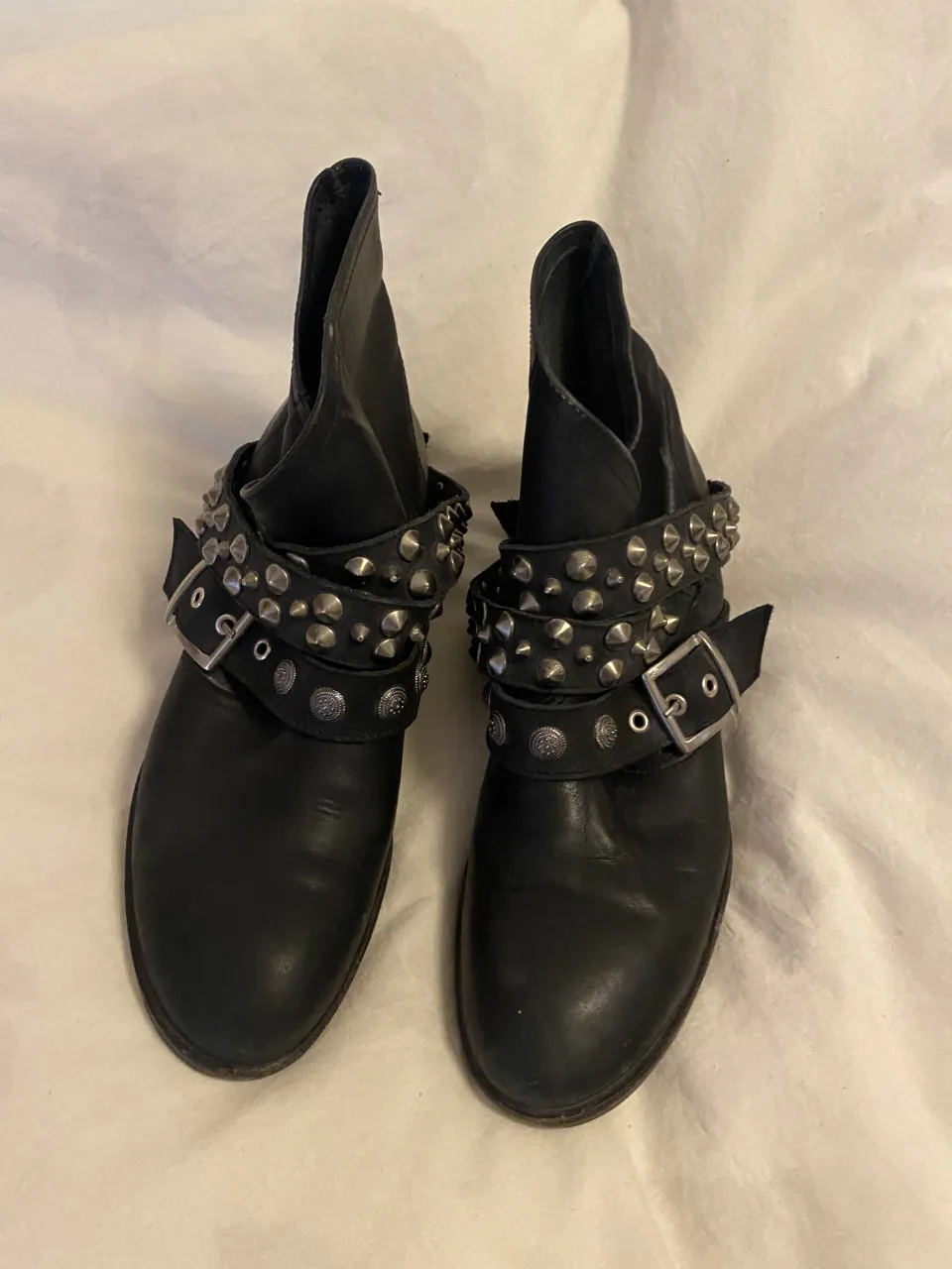 Borcegos Syvil vane - Vista 2