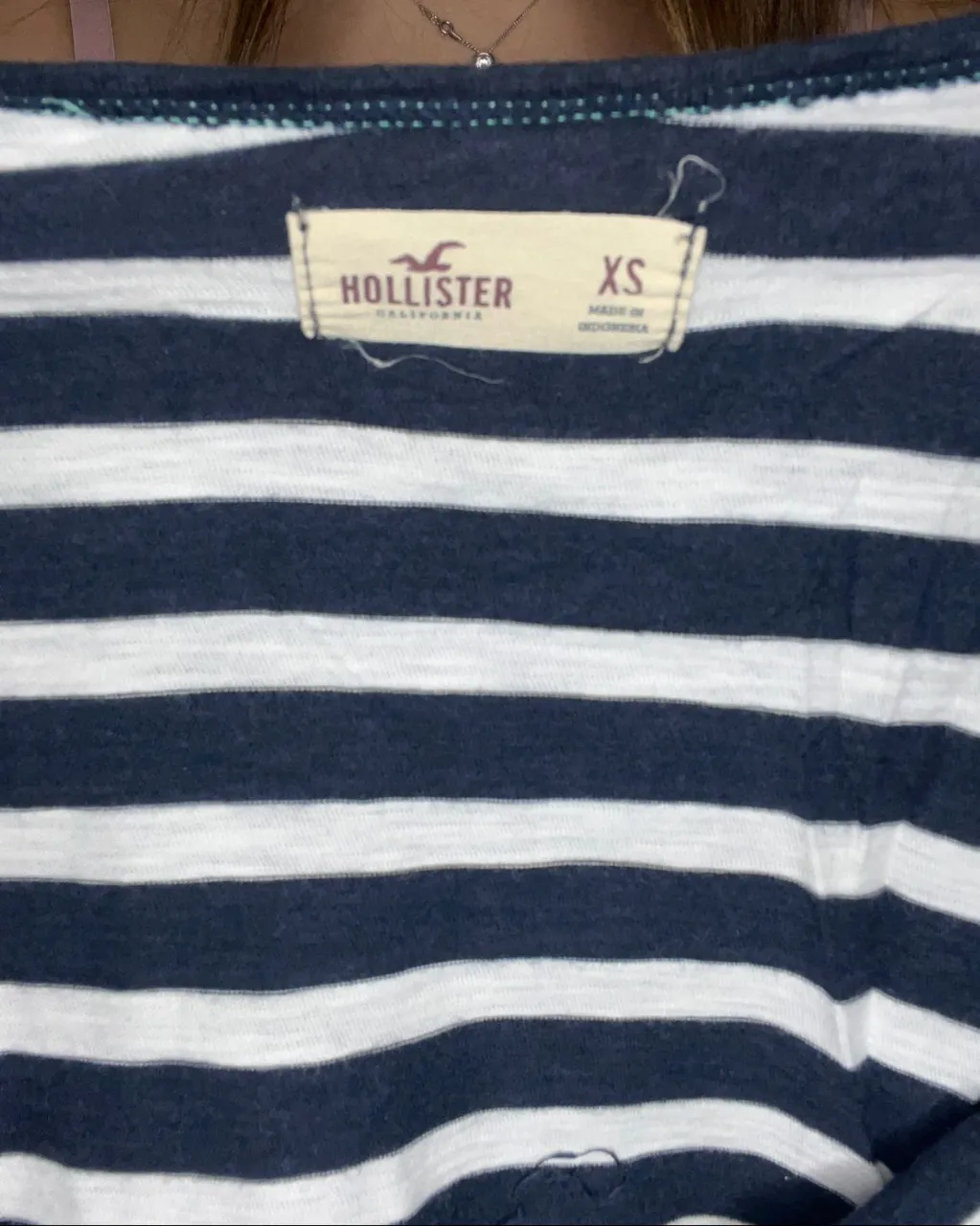 Musculosa Hollister - Vista 3