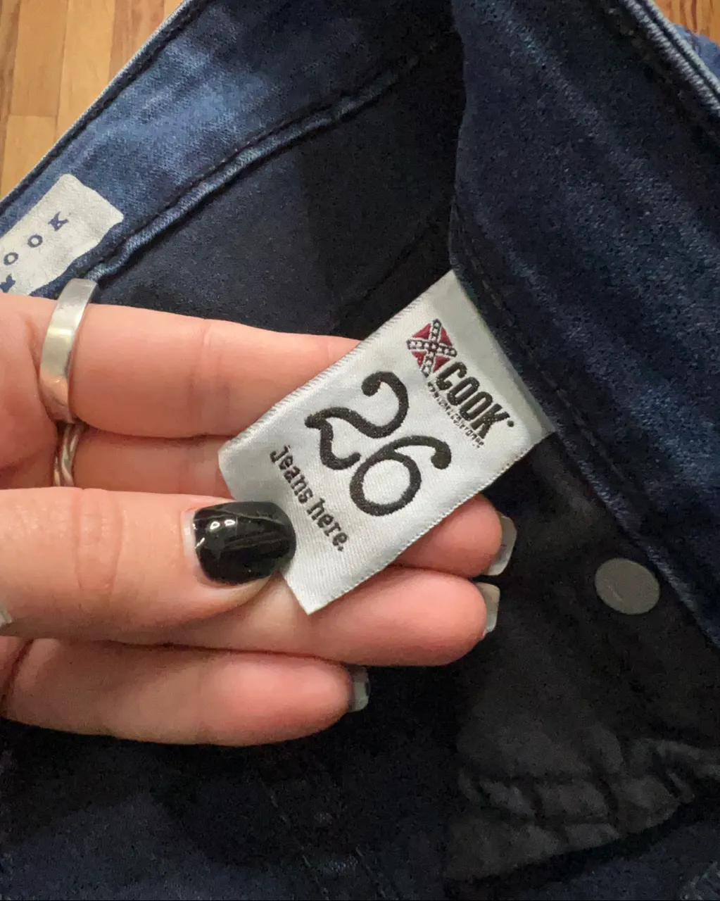 Jean JOHN L. COOK - Vista 4