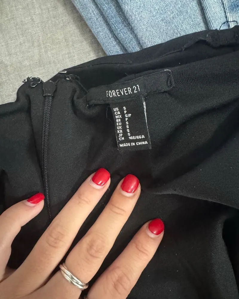 Minifalda Forever 21 - Vista 3