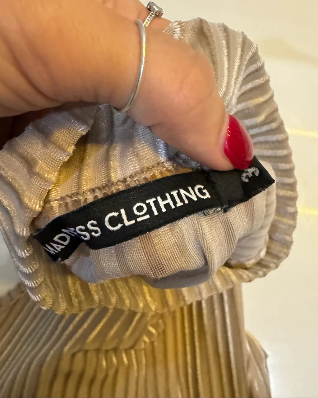 Top Madness clothing - Vista 3