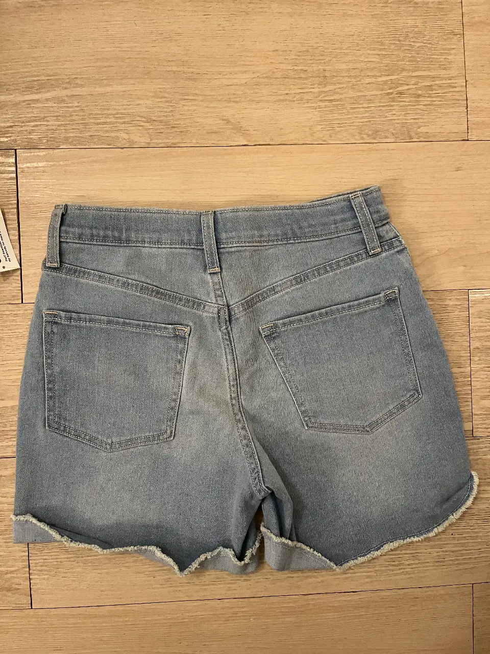 Short Old Navy - Vista 3