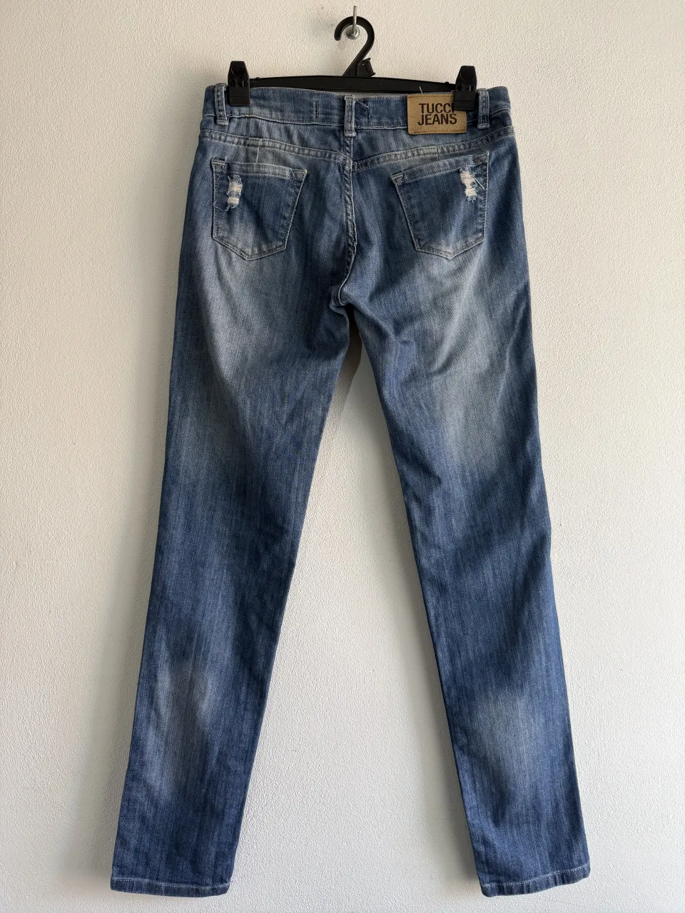 Jean Tucci - Vista 4