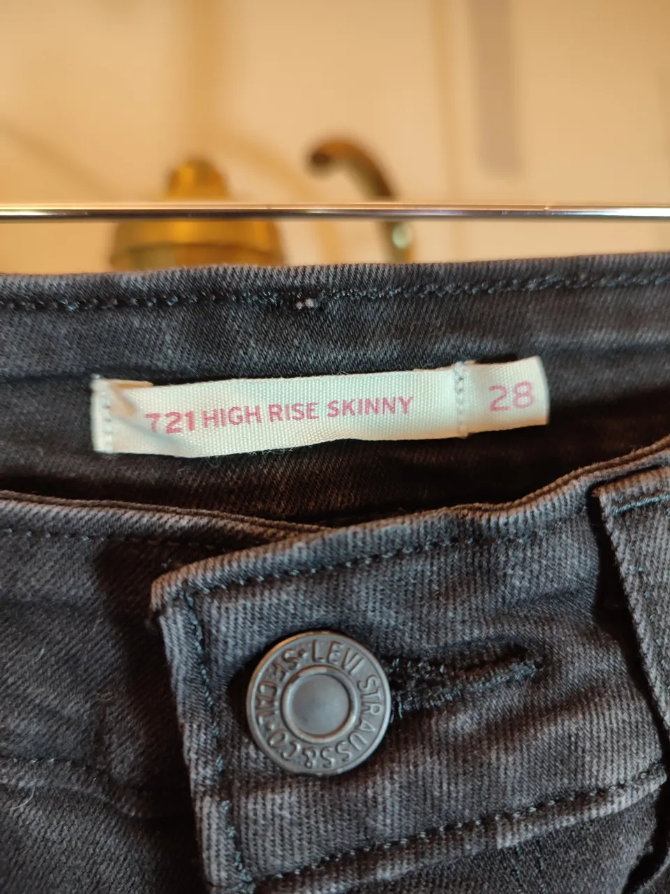 Jean Levi's - Vista 3