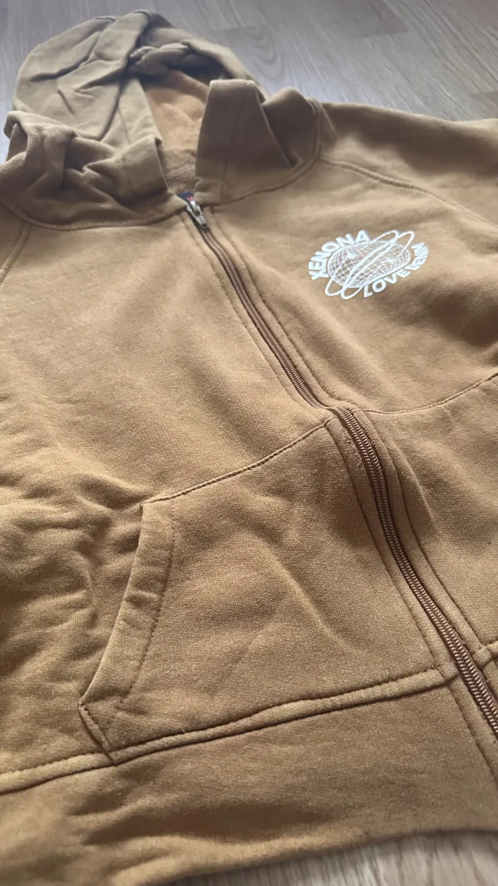 Buzo Sin marca conocida - Vista 4