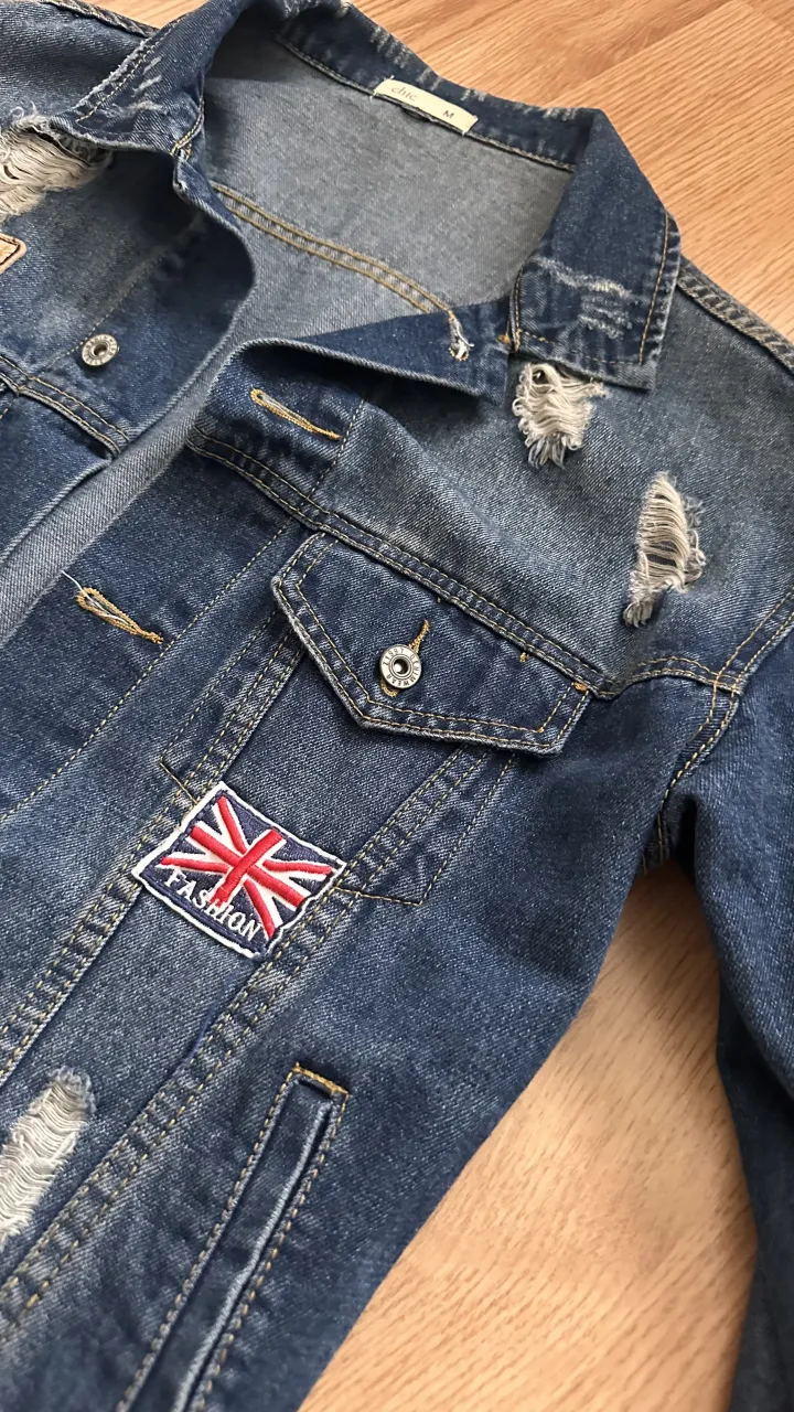 Campera Sin marca conocida - Vista 3