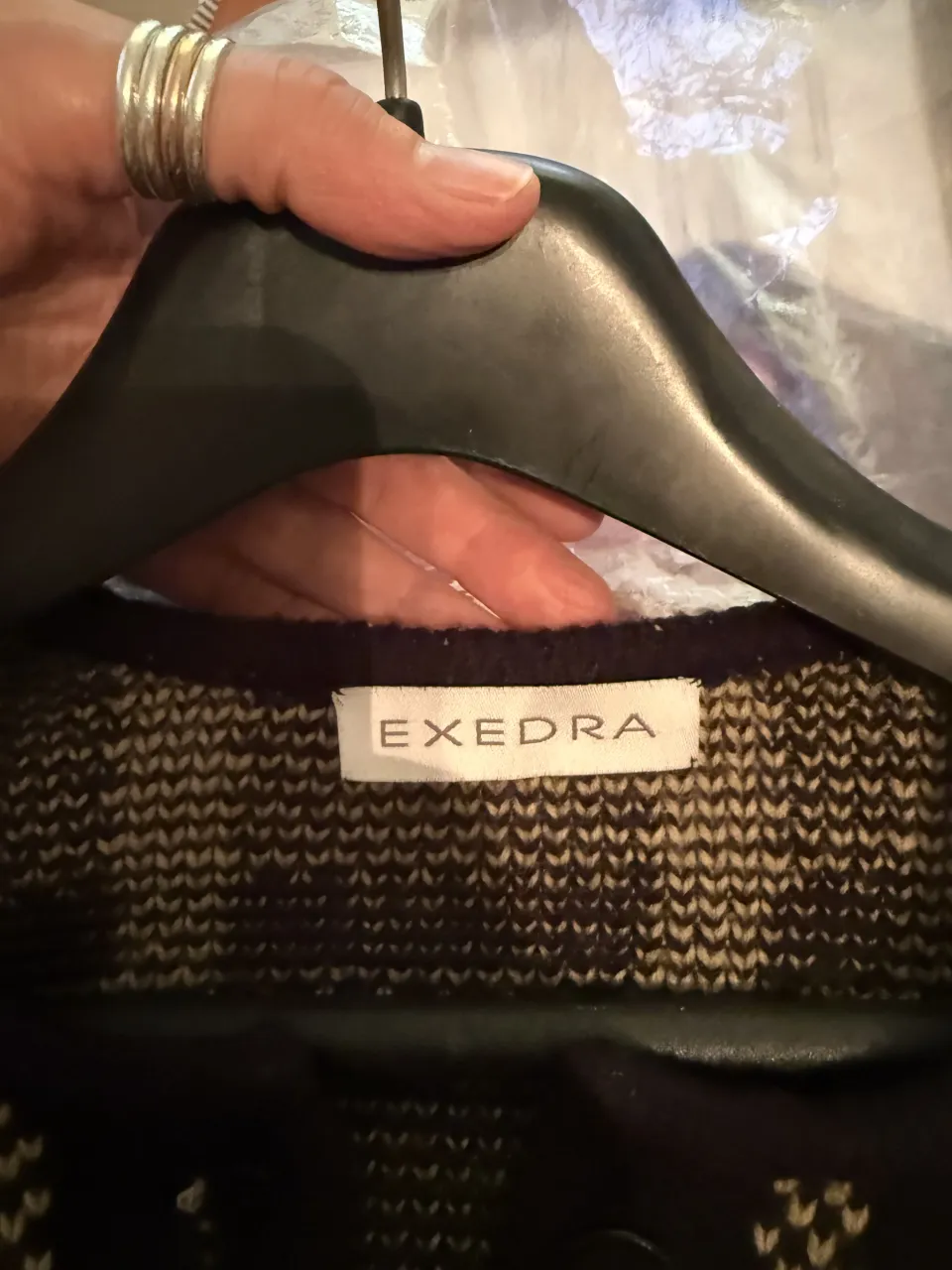 Cardigan Exedra - Vista 3