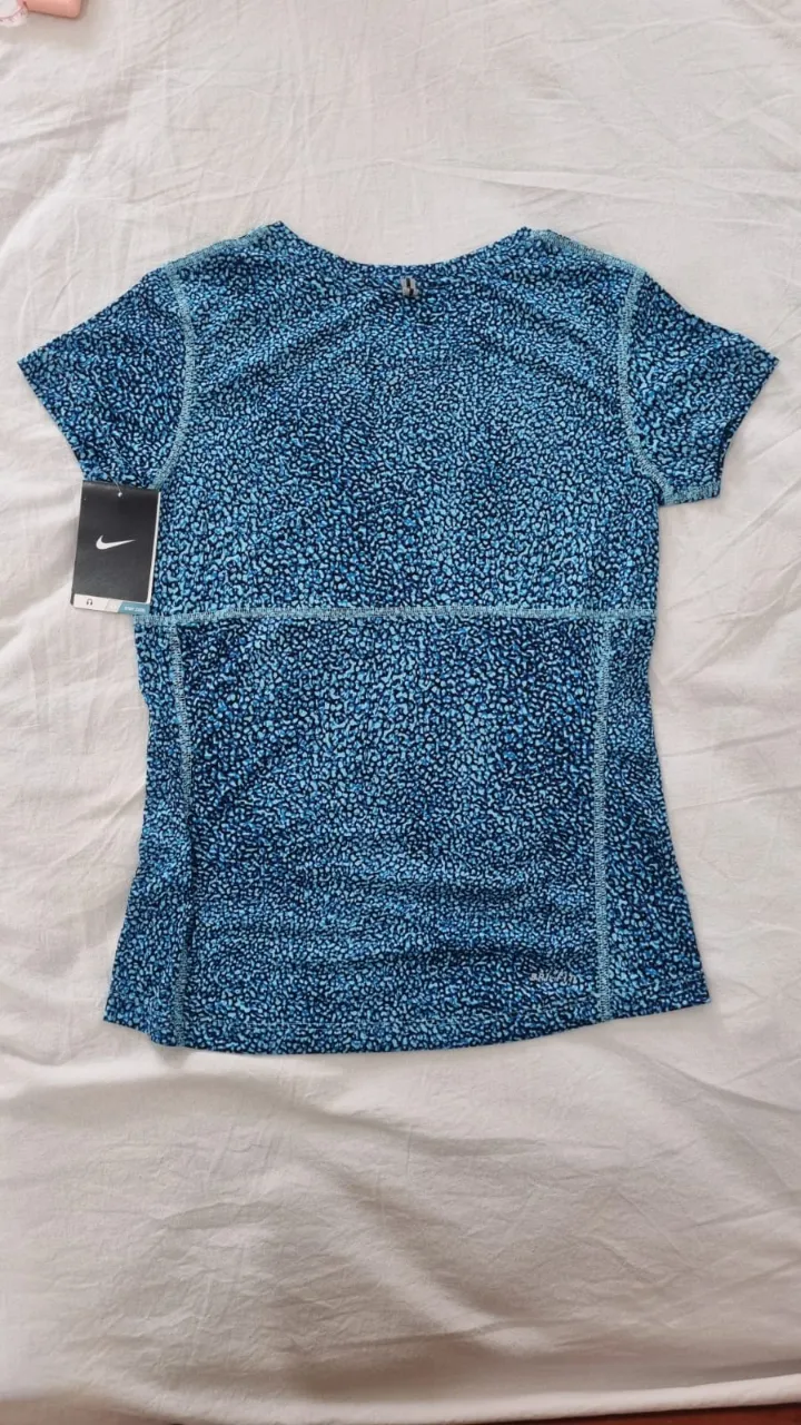 Remera Nike - Vista 2