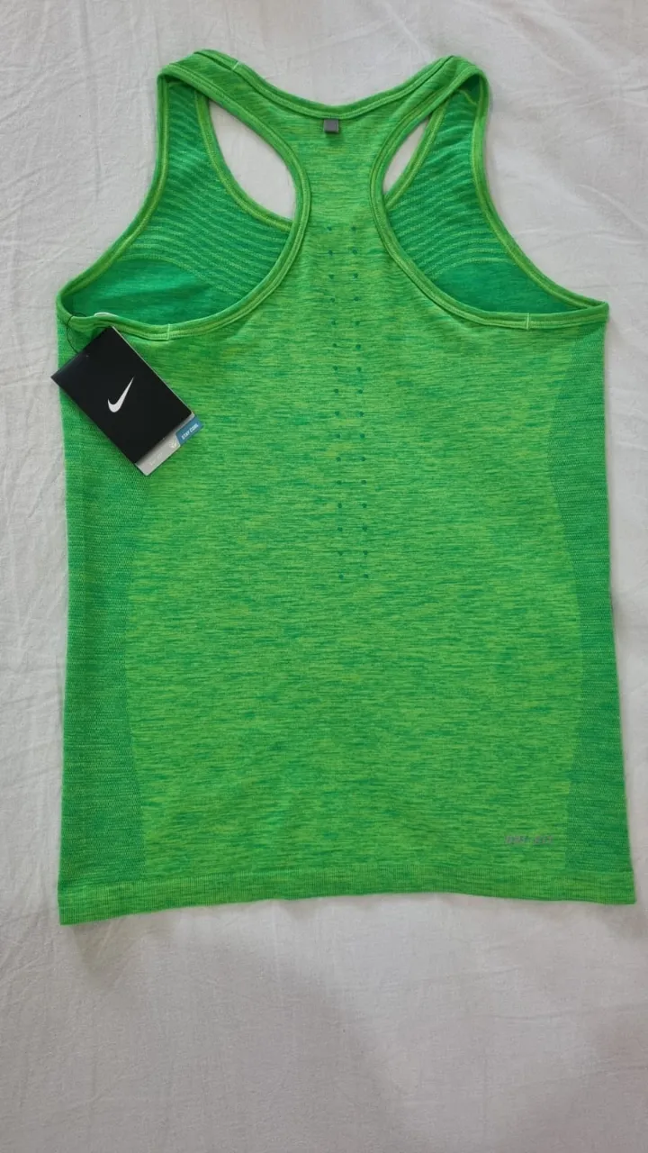 Musculosa Nike - Vista 3