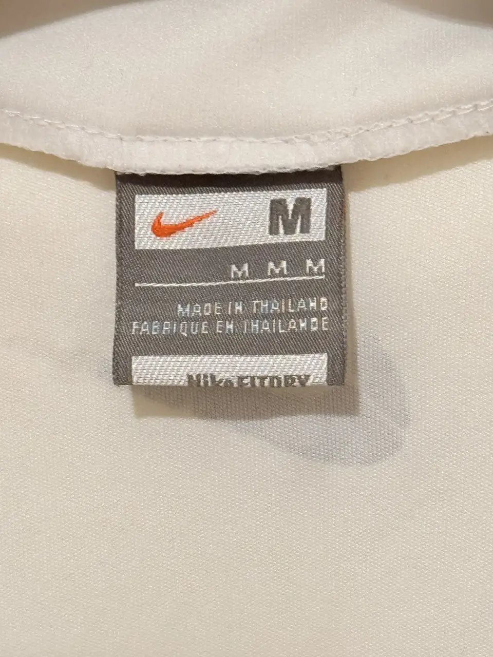 Remera Nike - Vista 3