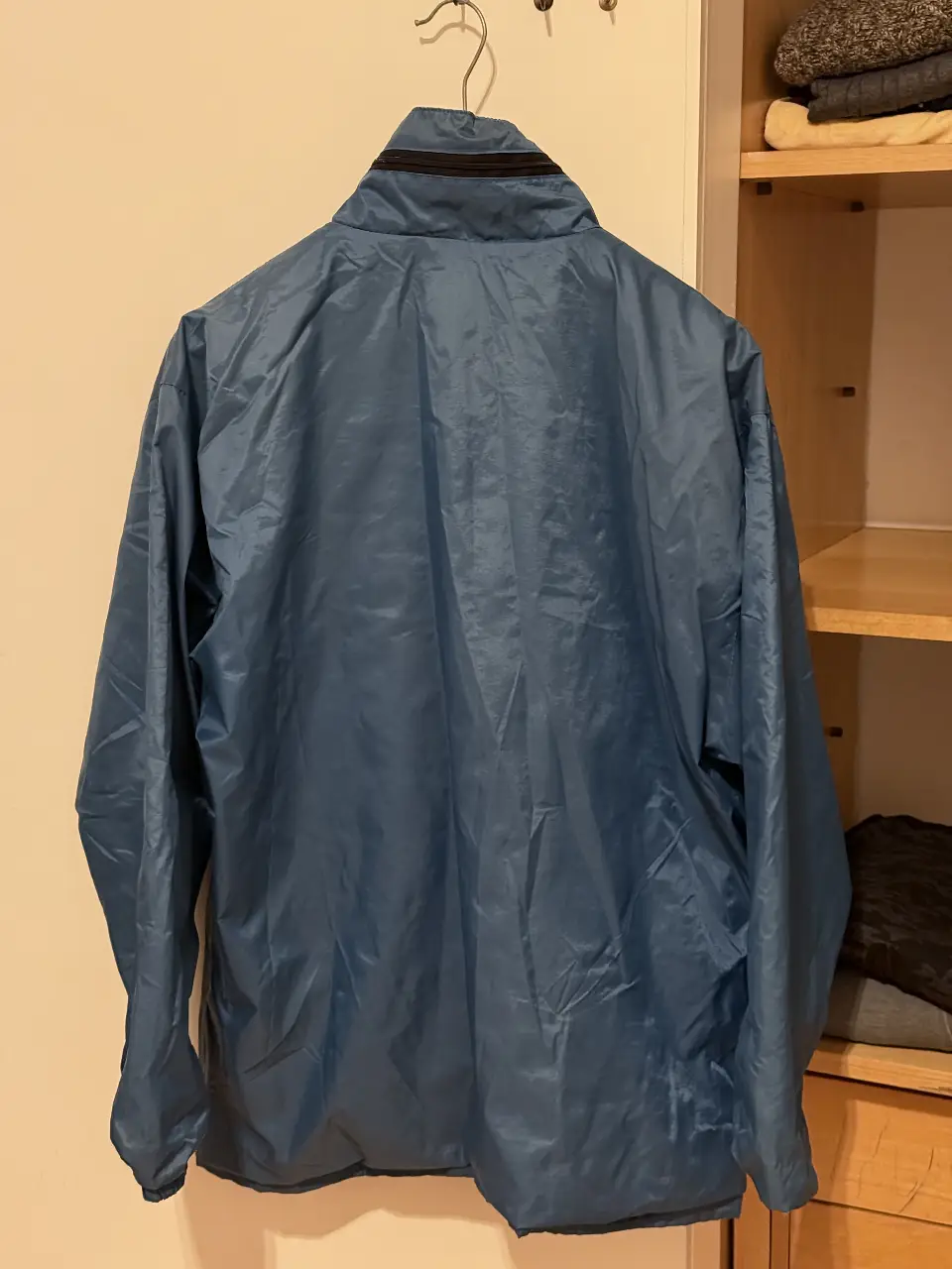 Campera Original PE - Vista 3