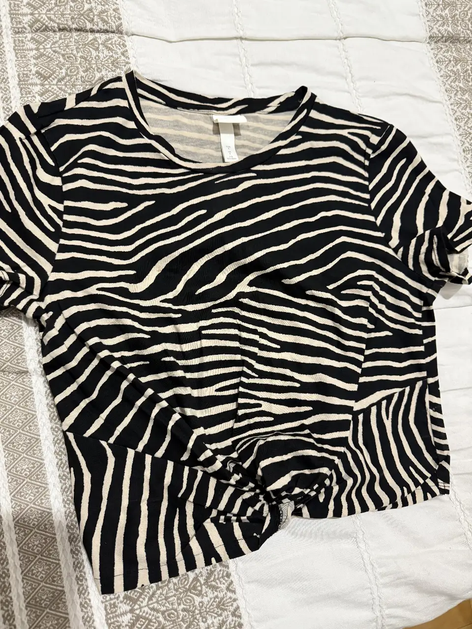Remera H&M - Vista 2