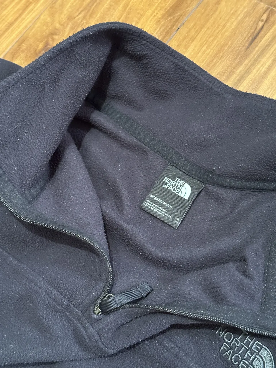 Buzo The North Face - Vista 3