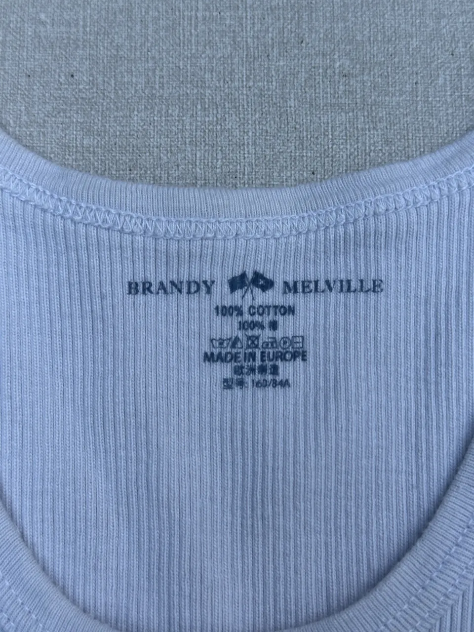 Musculosa Brandy Melville - Vista 2